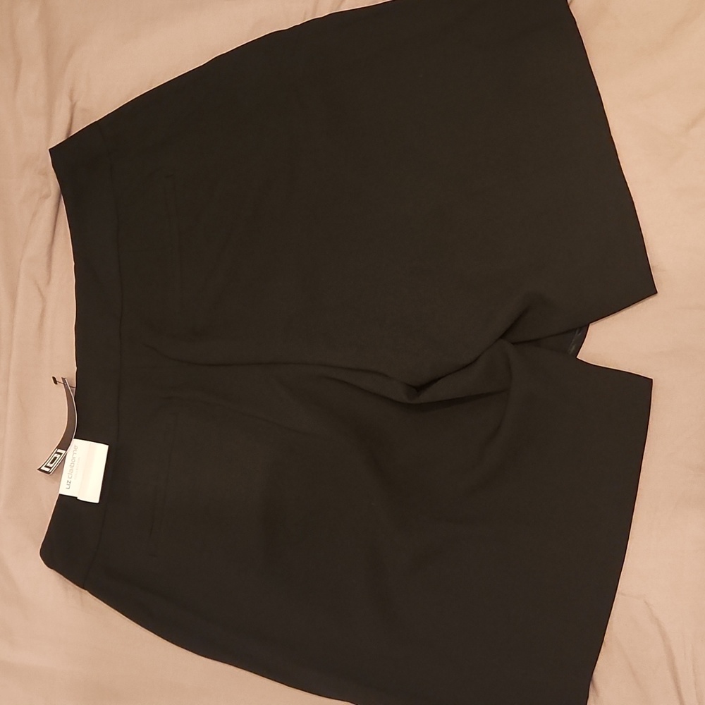 Skort - Picture 2 of 3